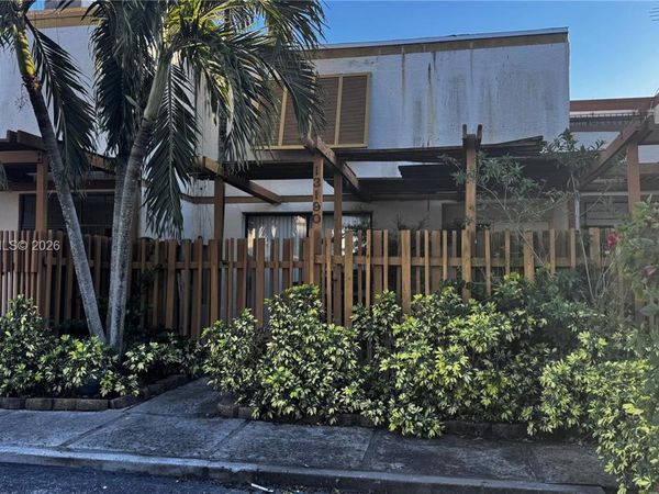 13190 SW 10th Ter, Miami, FL 33184