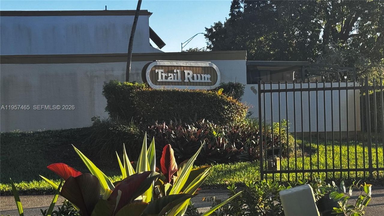 13190 SW 10th Ter, Miami, FL 33184 Photo