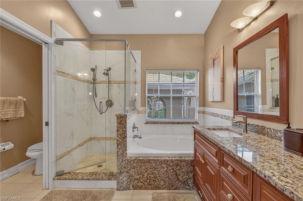 24766 Lakemont Cove Ln, Unit 202, Bonita Springs, FL 34134 Photo