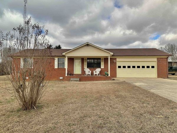 400 Co Rd 262, Florence, AL