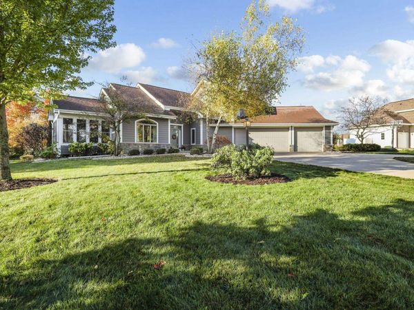 7655 Heather Knoll Lane, Verona, WI 53593