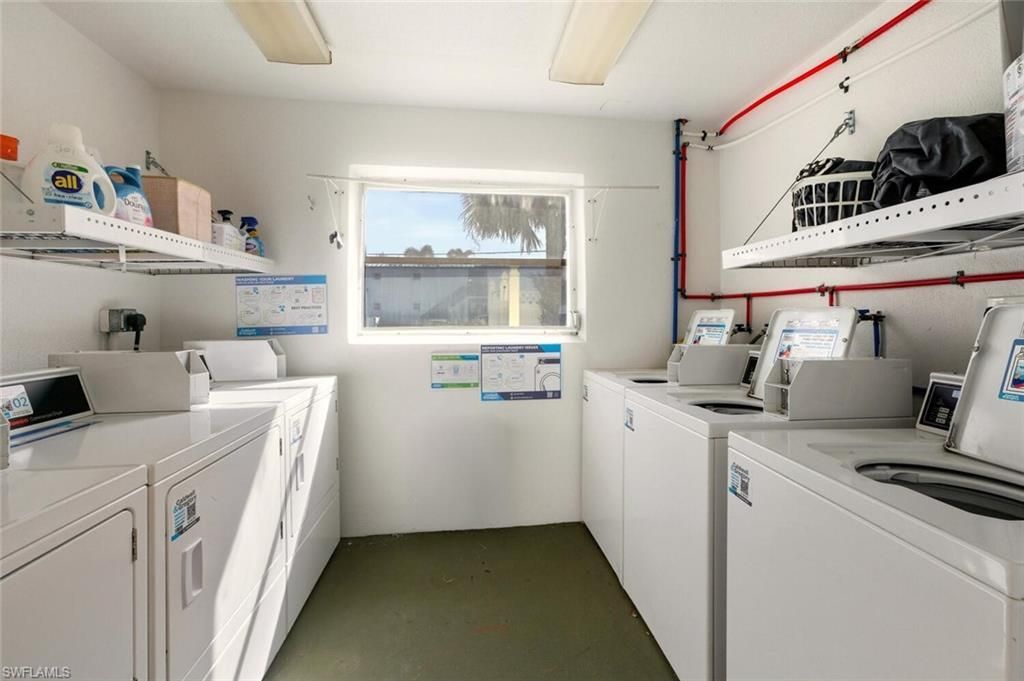 900 8th Ave S, Unit 103, Naples, FL 34102 Photo