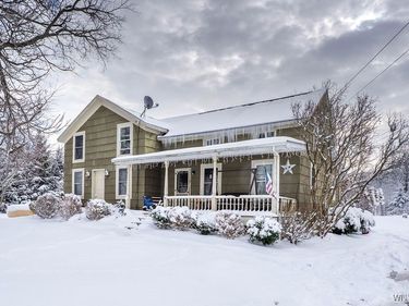 9048 Pearson Road, Middleport, NY 14105