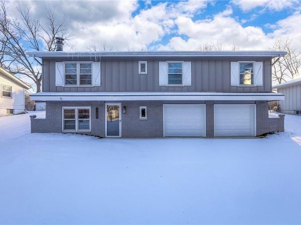 6905 Sycamore Avenue, Kansas City, MO 64133