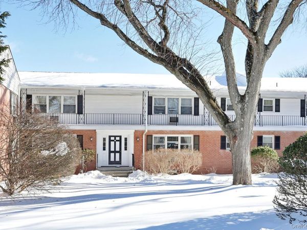 51 Bon Aire Circle, Unit 7707, Suffern, NY 10901