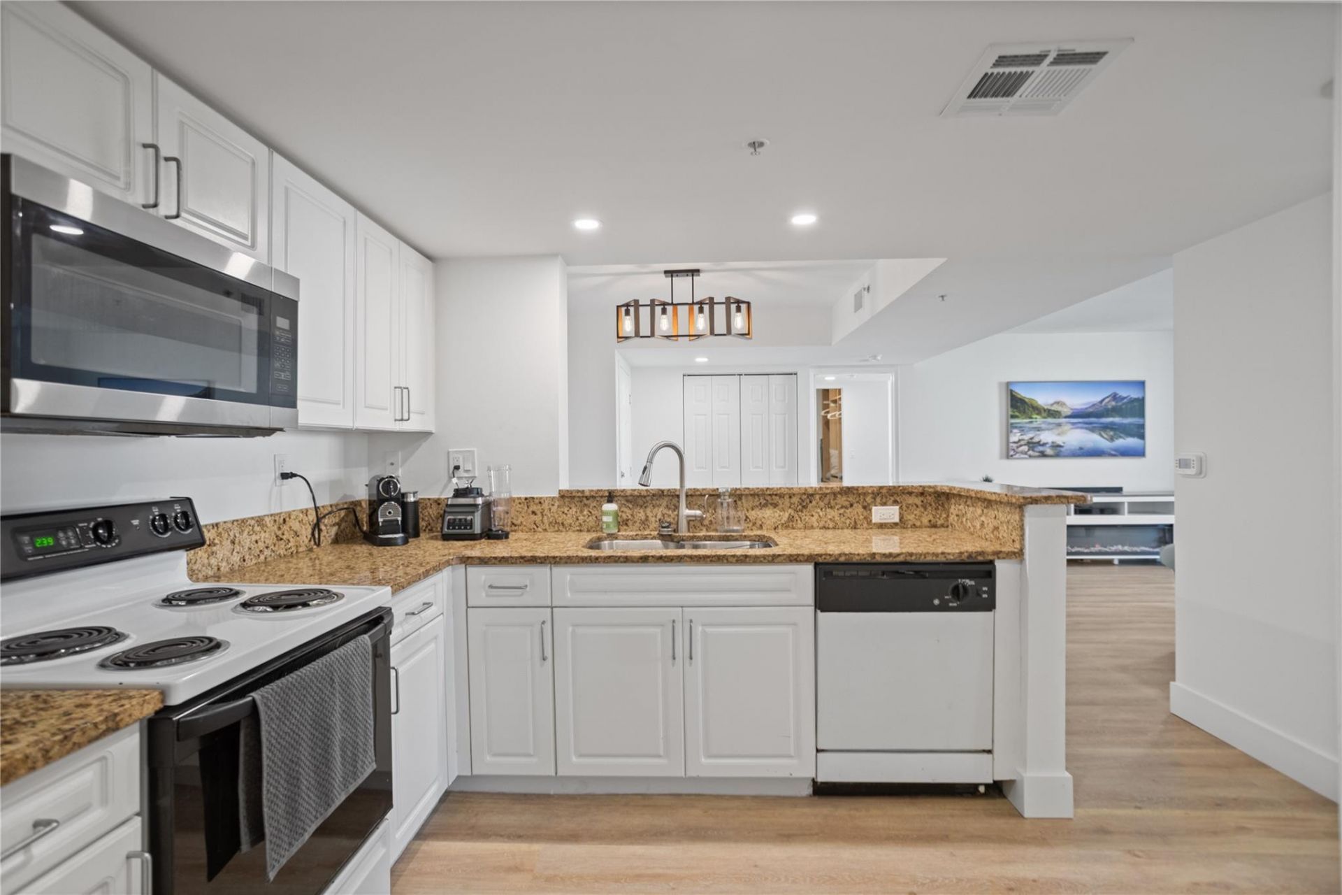 520 SE 5th Avenue, Unit 1602, Fort Lauderdale, FL 33301 Photo