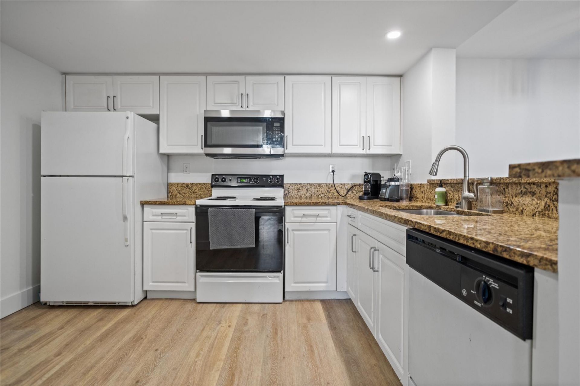 520 SE 5th Avenue, Unit 1602, Fort Lauderdale, FL 33301 Photo