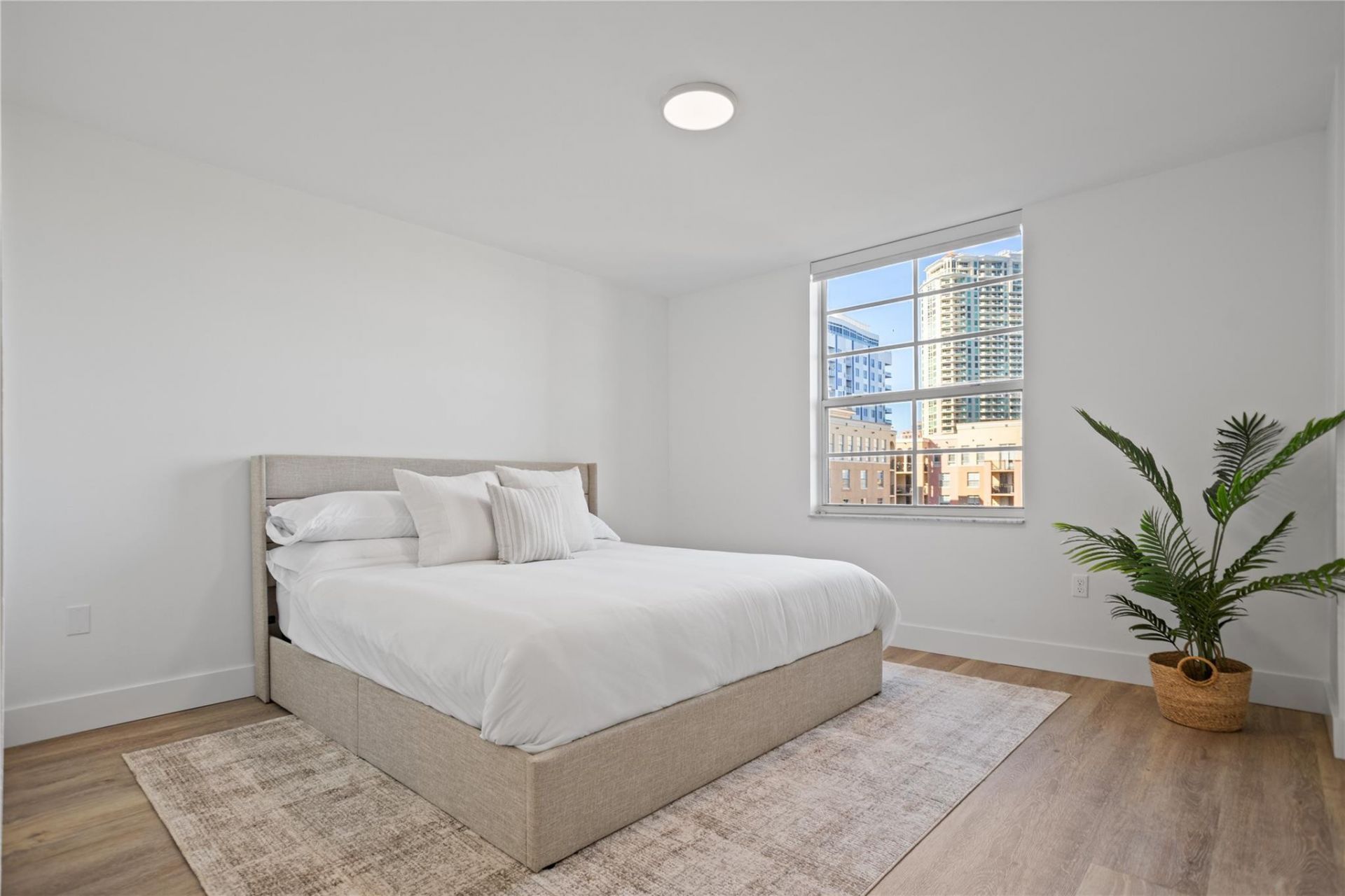 520 SE 5th Avenue, Unit 1602, Fort Lauderdale, FL 33301 Photo