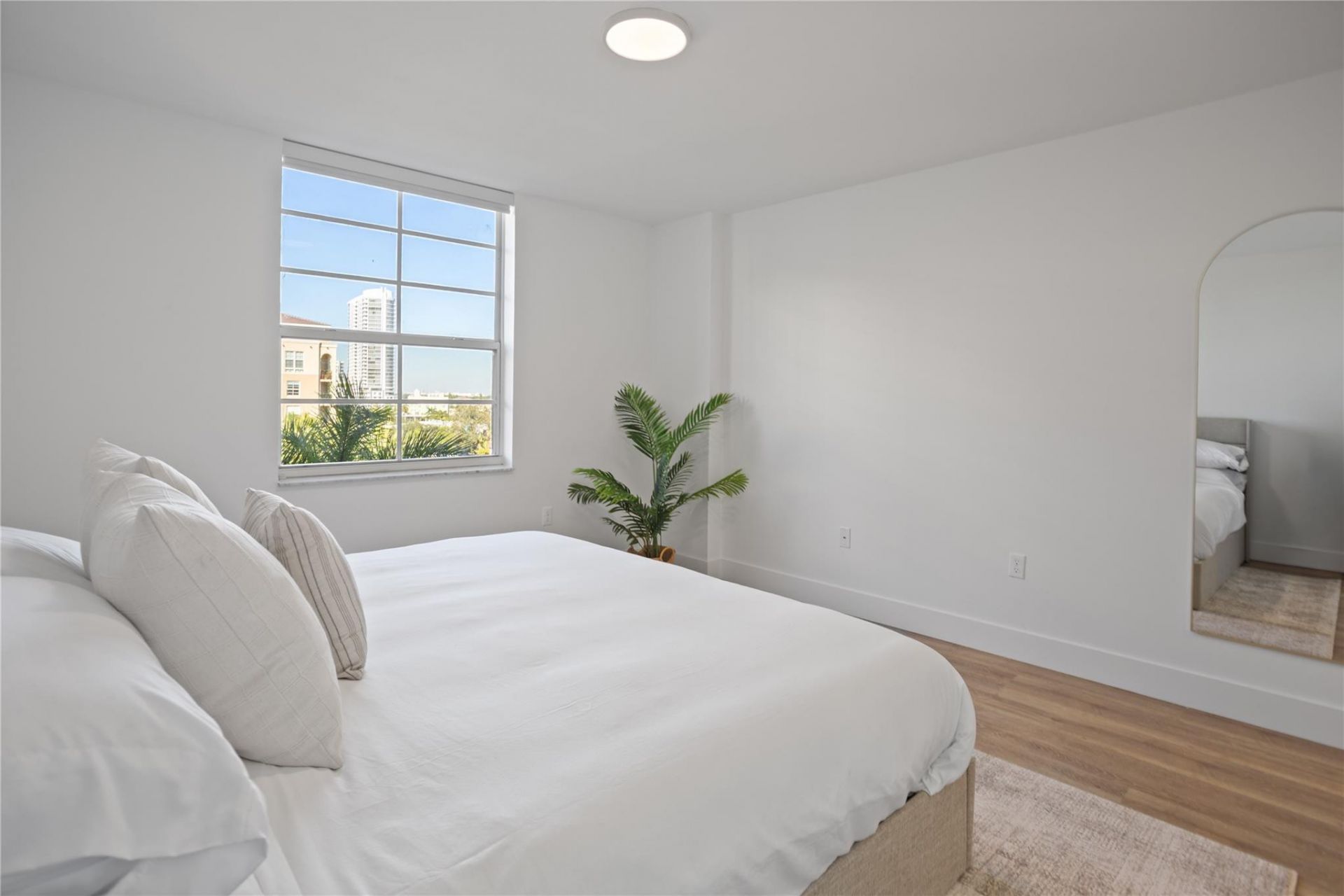 520 SE 5th Avenue, Unit 1602, Fort Lauderdale, FL 33301 Photo