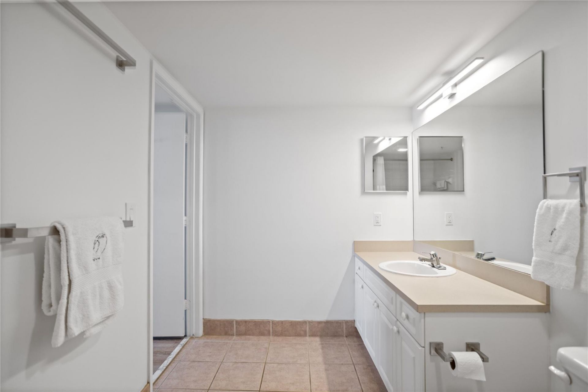 520 SE 5th Avenue, Unit 1602, Fort Lauderdale, FL 33301 Photo