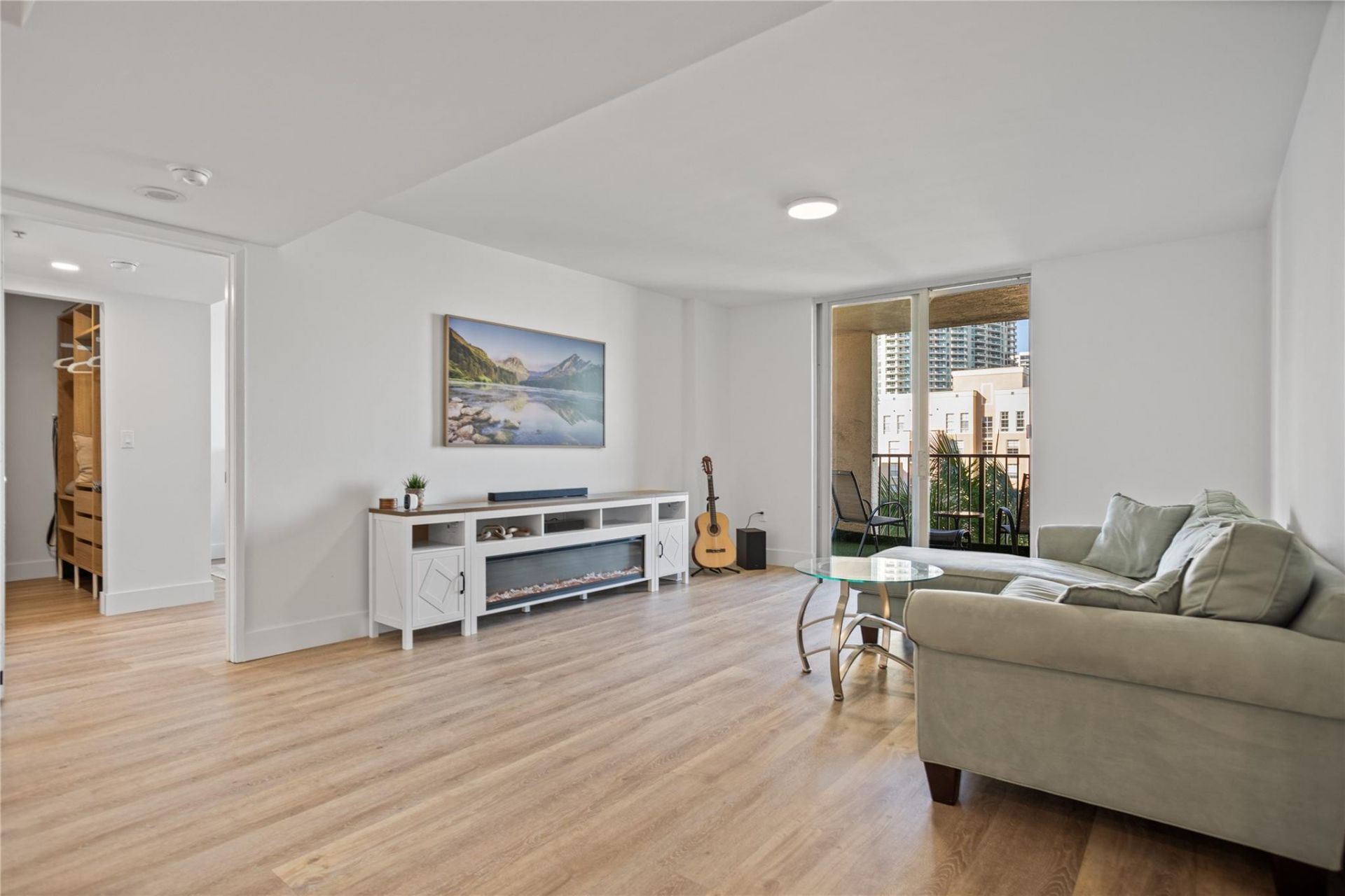 520 SE 5th Avenue, Unit 1602, Fort Lauderdale, FL 33301 Photo