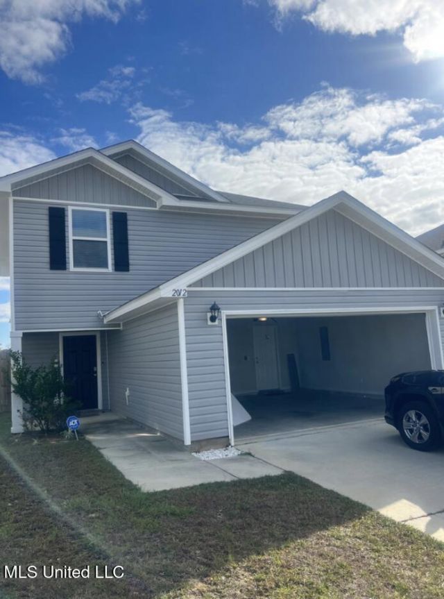 2012 Magazine Street, Ocean Springs, MS 39564 Main Photo