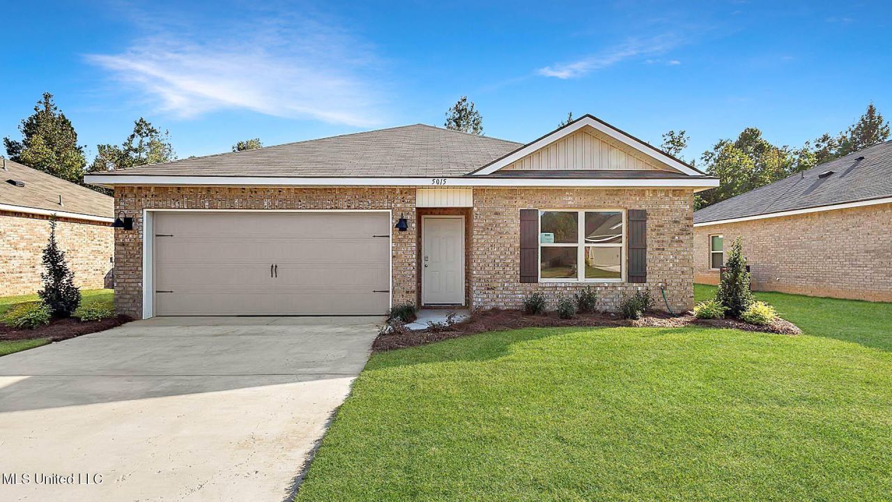 5013 Fox Glen Drive, Jackson, MS 39212 Main Photo