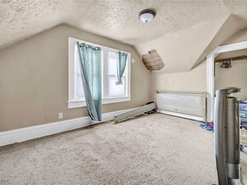 978 Delia Avenue, Akron, OH 44320 Photo 15