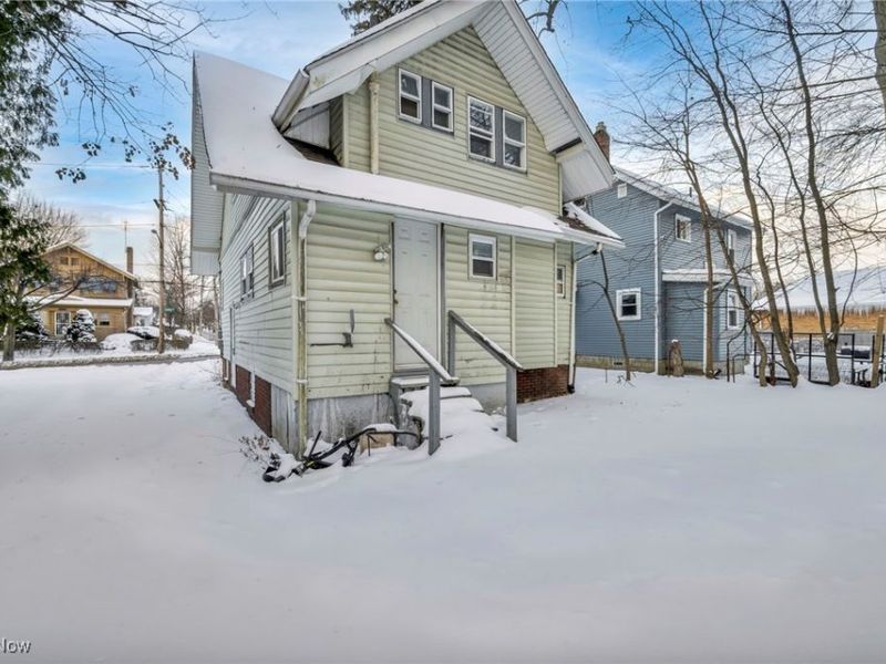 978 Delia Avenue, Akron, OH 44320 Photo 32