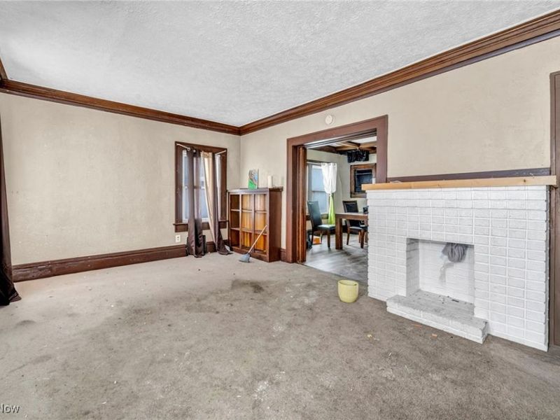 978 Delia Avenue, Akron, OH 44320 Photo 7