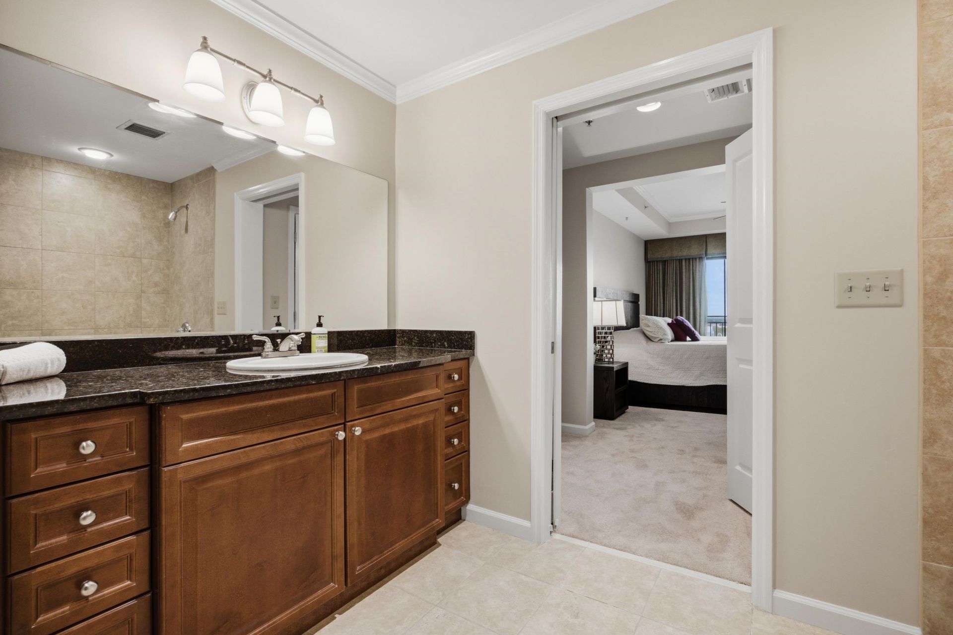 121 N Monroe Street, Unit 8007, Tallahassee, FL 32301 Photo