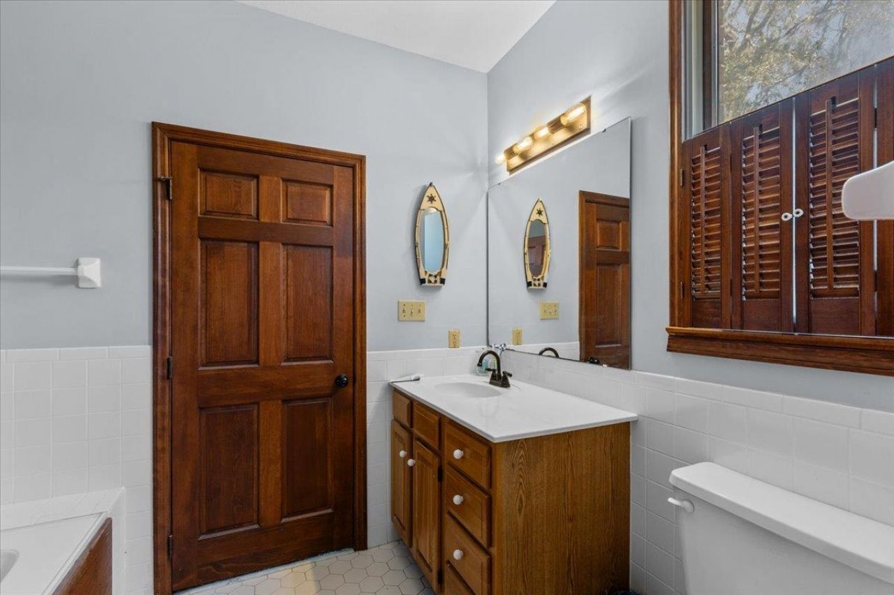 100 W Davis Walker Road, Perry, FL 32348 Photo