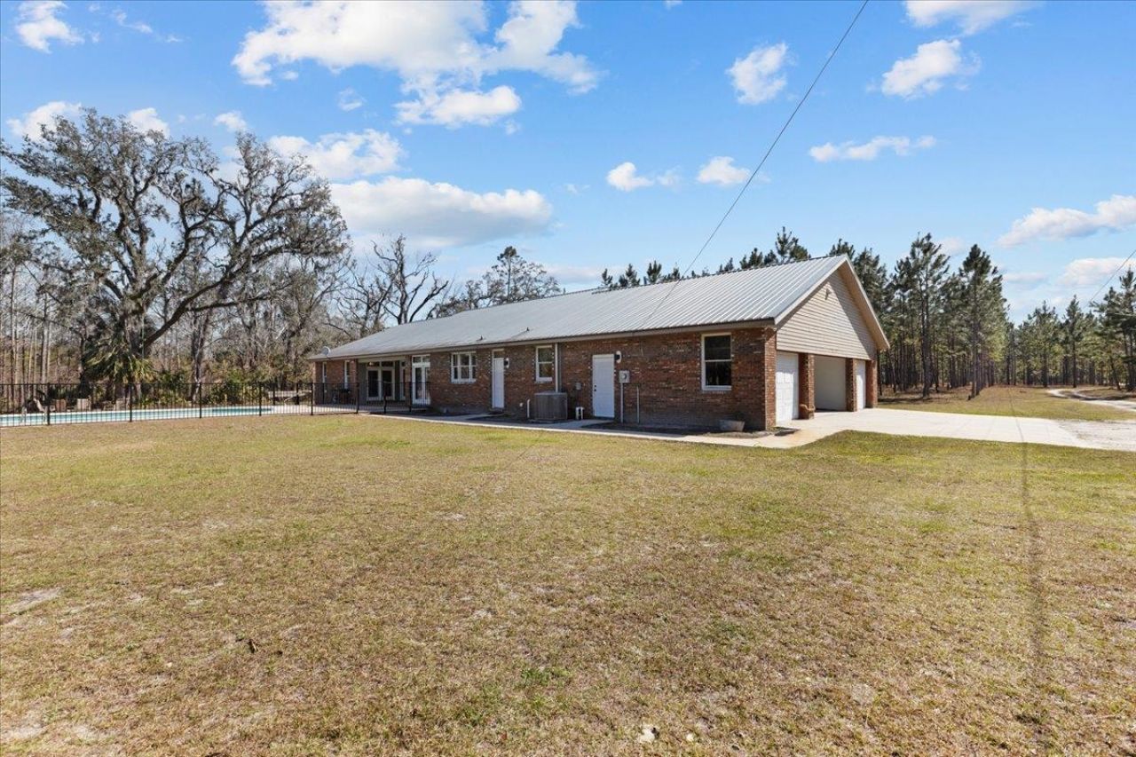 100 W Davis Walker Road, Perry, FL 32348 Photo