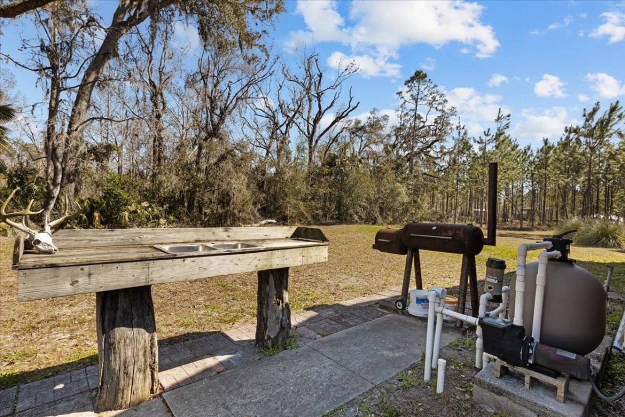 100 W Davis Walker Road, Perry, FL 32348 Photo