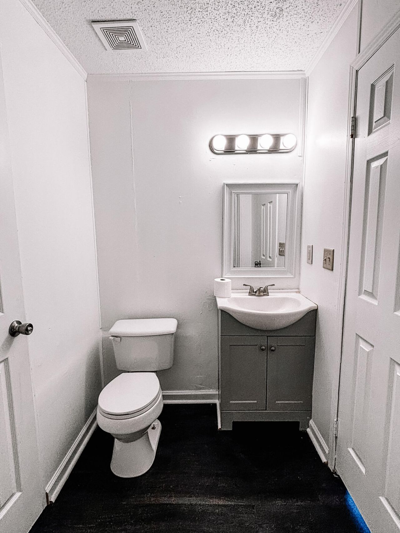 1030 Greenhill Road Photo 13