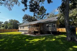 1030 Greenhill Road photo 4