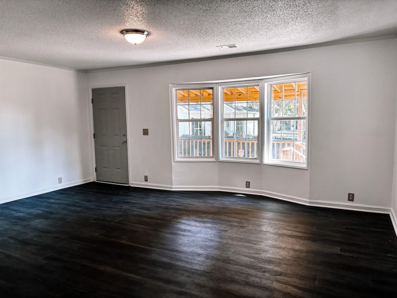 1030 Greenhill Road Photo 25