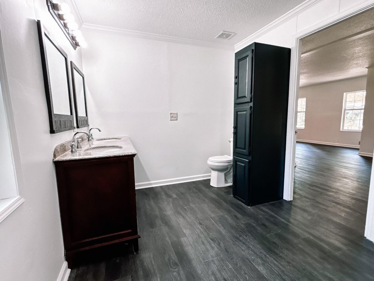 1030 Greenhill Road Photo 33