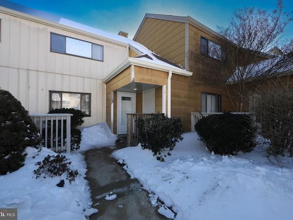 29 CHISWICK DRIVE, LINDENWOLD, NJ 08021