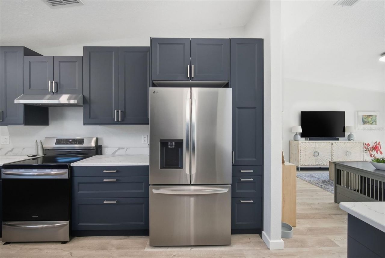 1826 Nebraska Avenue Ne, Saint Petersburg, FL 33703 Photo