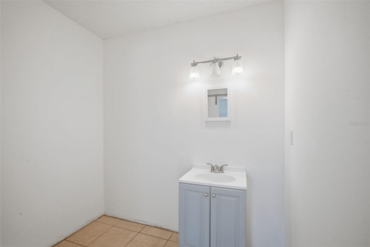 1826 Nebraska Avenue Ne, Saint Petersburg, FL 33703 Photo