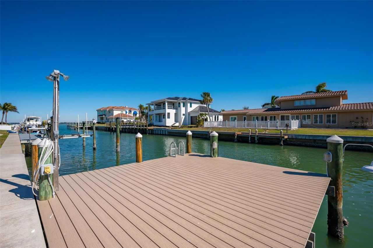 548 Gunwale Lane, Longboat Key, FL 34228 Photo