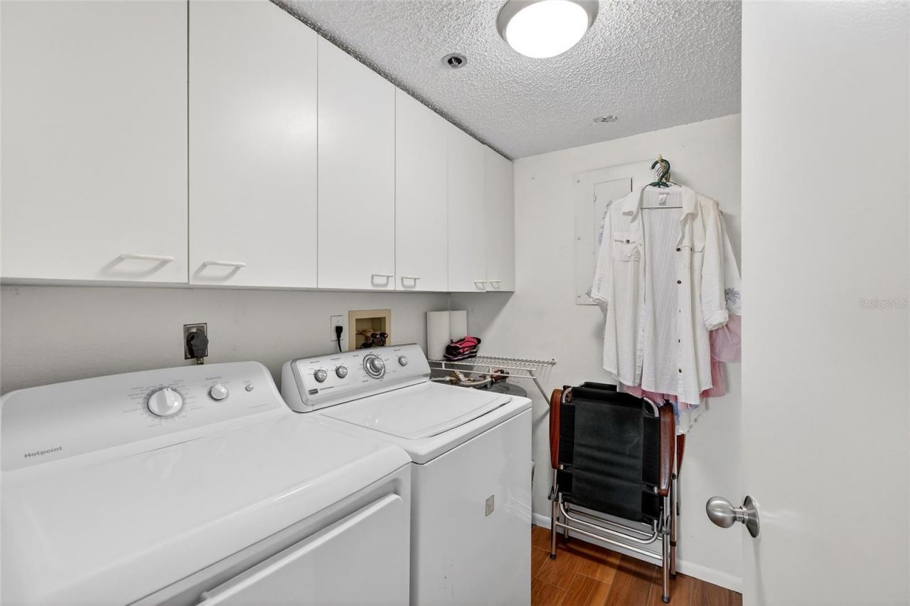 3750 Pinebrook Circle, Unit 403, Bradenton, FL 34209 Photo