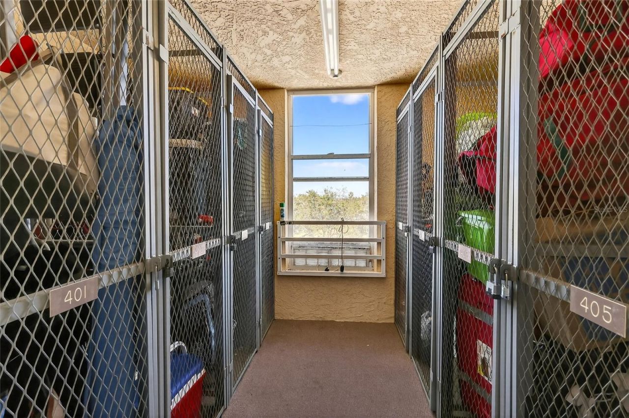 3750 Pinebrook Circle, Unit 403, Bradenton, FL 34209 Photo