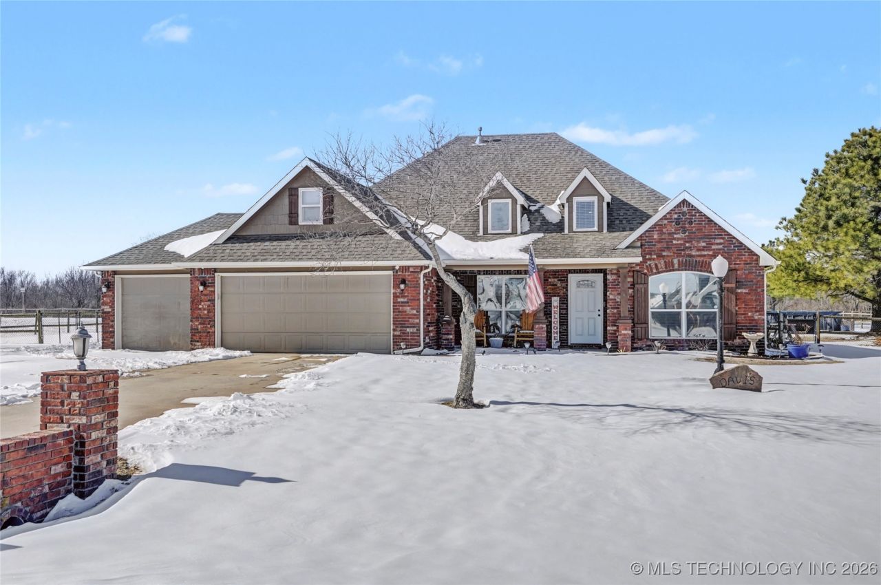 14786 N 58th East Avenue, Collinsville, OK 74021 Main Photo