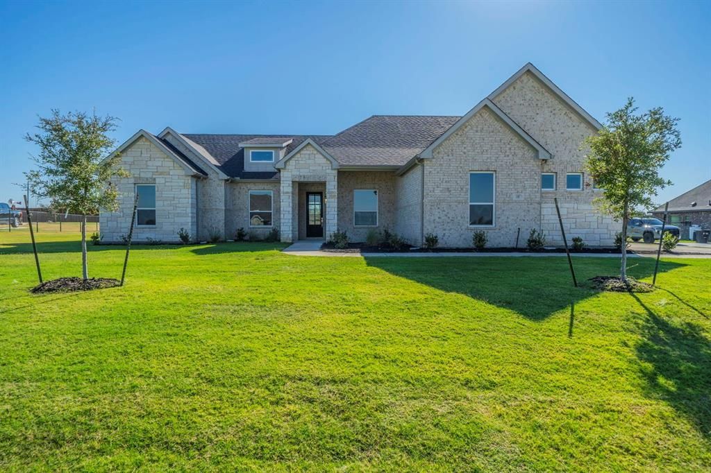 1305 Green Ridge Drive, Weatherford, TX 76085 Main Photo