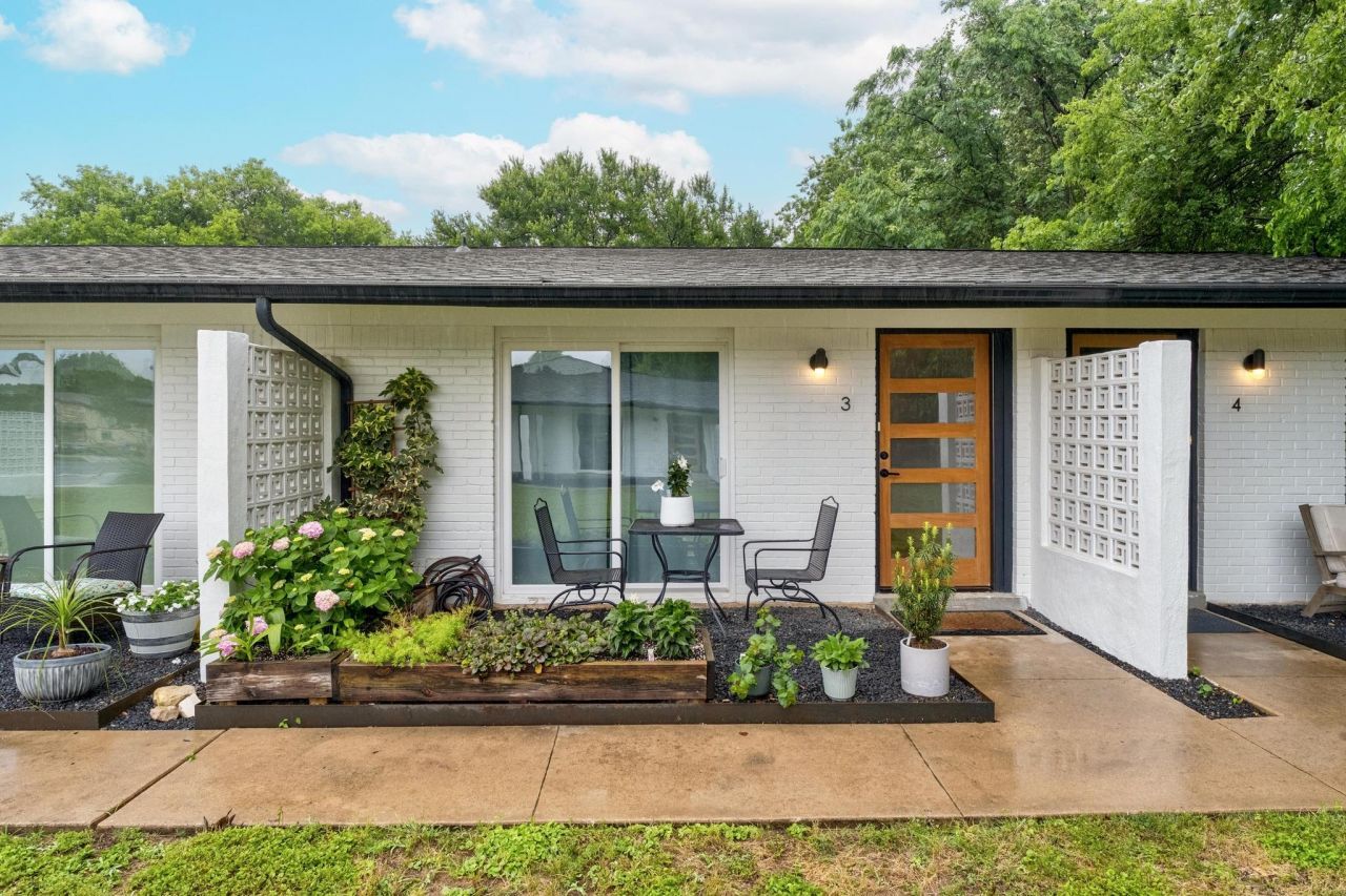 1213 Hollow Creek Dr, Unit 3, Austin, TX 78704 Main Photo