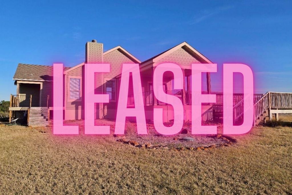 555 Paint Creek Rd, Unit C, McDade, TX 78650 Main Photo