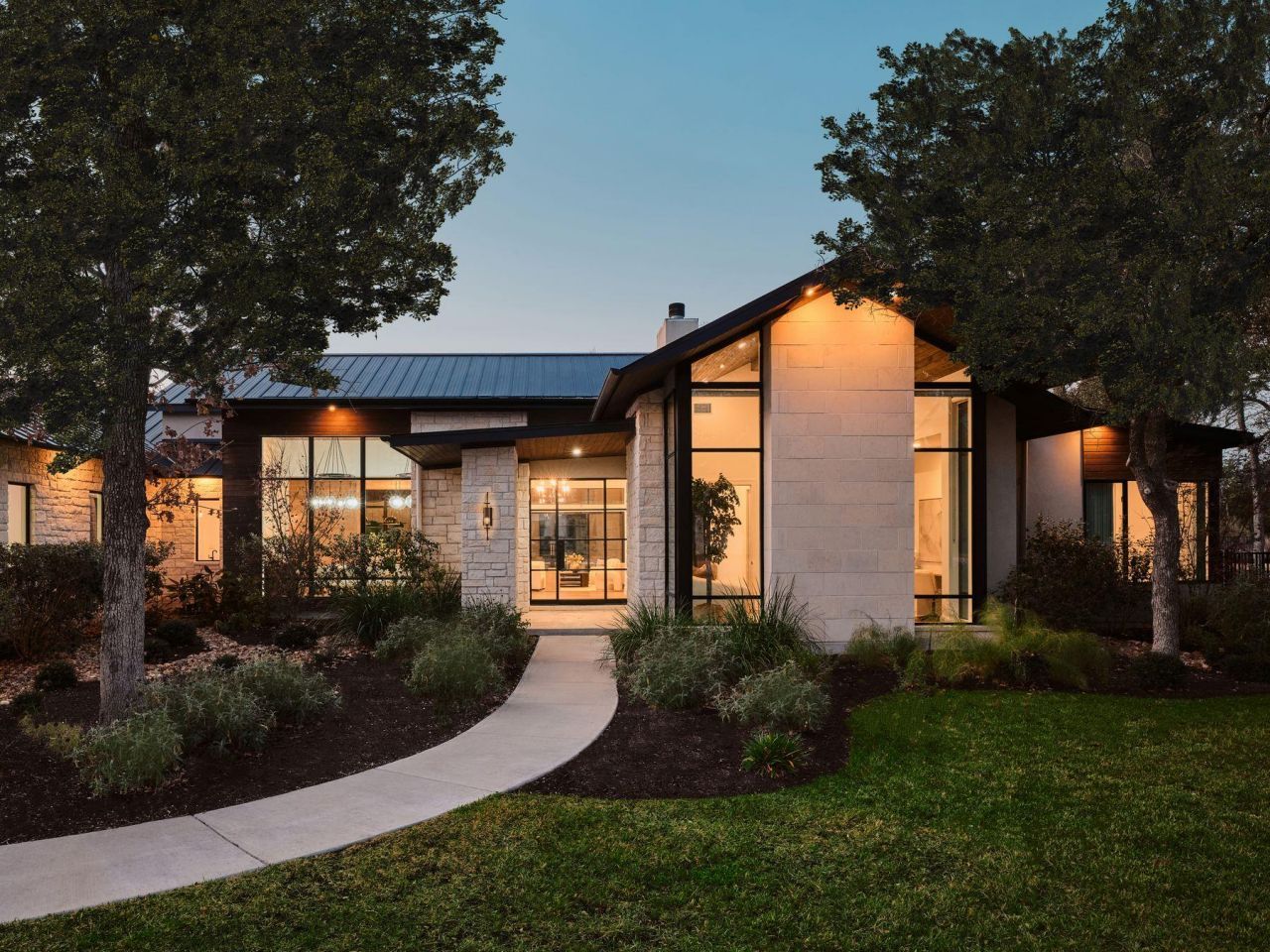 183 Tiffanie Way, Austin, TX 78737 Main Photo