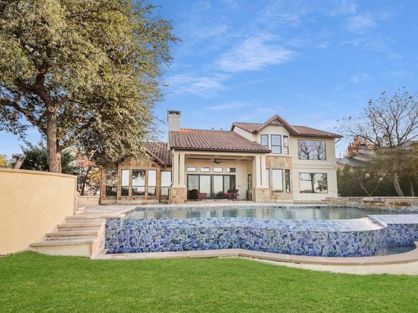 1400 Watercliffe DR, Lago Vista, TX 78645