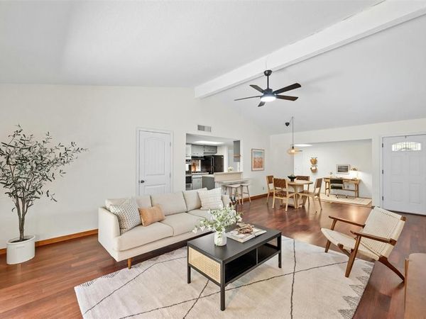 4610 S 1st ST, Austin, TX 78745