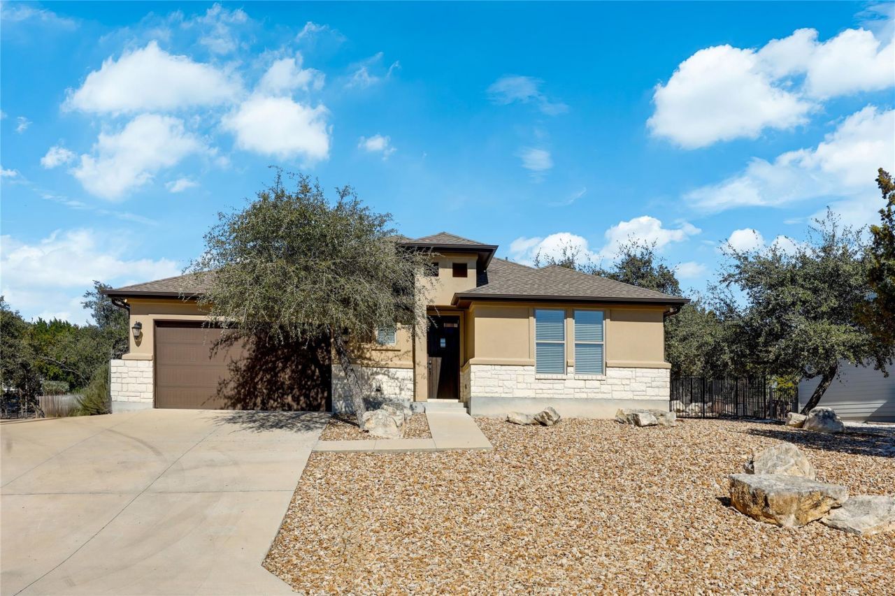 18504 Venture Dr, Lago Vista, TX 78645 Main Photo