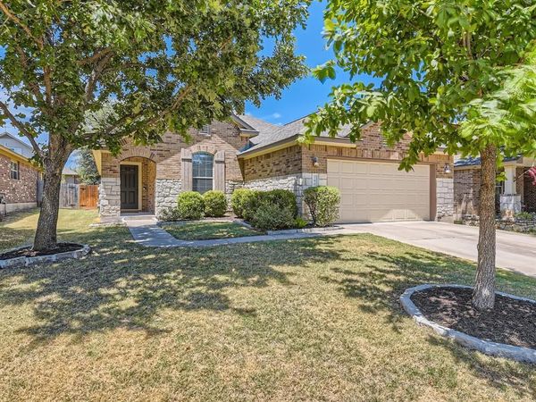 790 Middle CRK, Buda, TX 78610