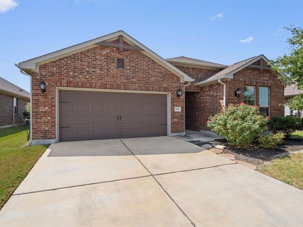 3241 Aurelia LN, Round Rock, TX 78665