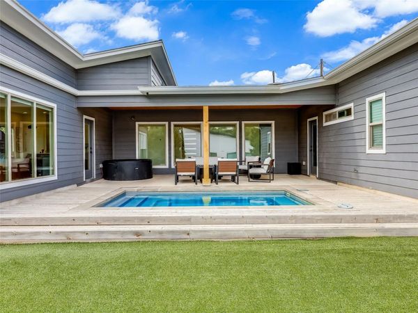 8603 Big Horn Circle, Lago Vista, TX 78645