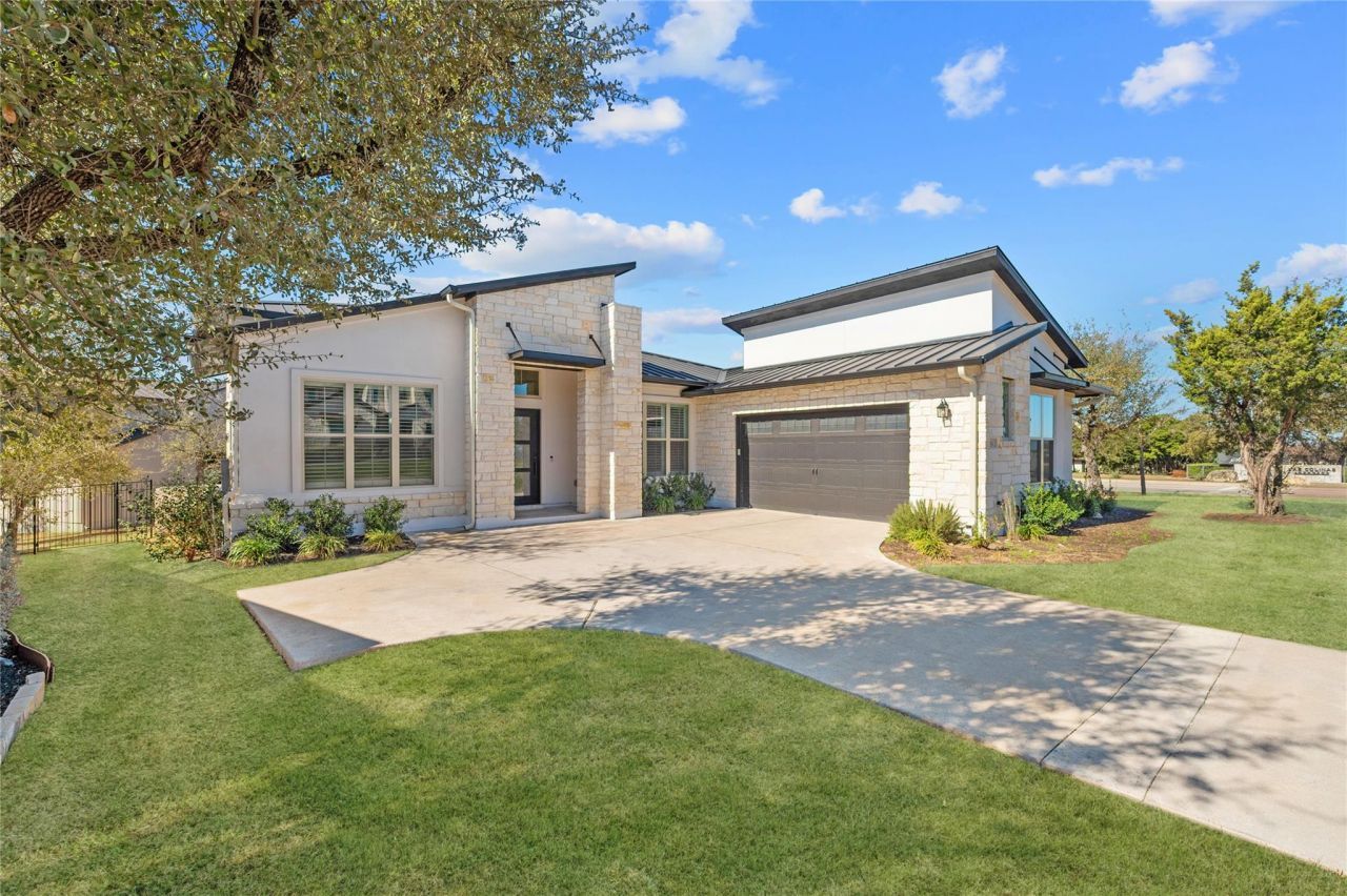 802 Serene Estates Dr, Austin, TX 78738 Main Photo