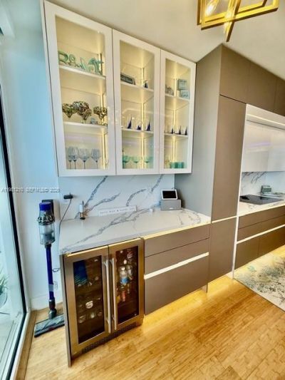 6365 Collins Ave, Unit 3102, Miami Beach, FL 33141 Photo