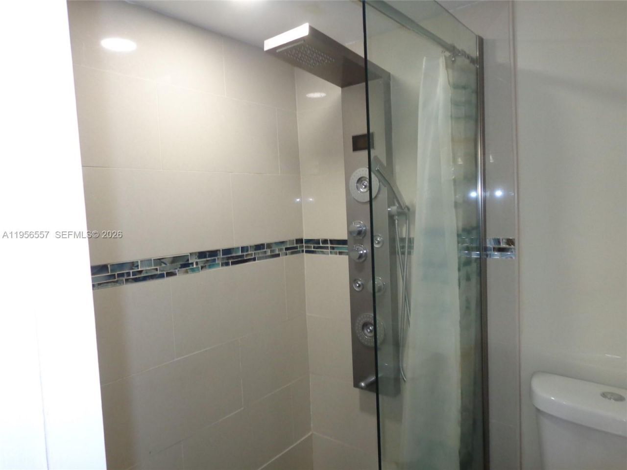 4172 Inverrary Dr, Unit 110, Lauderhill, FL 33319 Photo