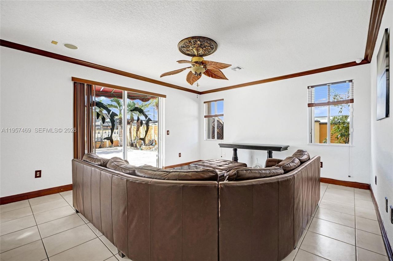 876 SW 155th Ct , Miami, FL 33194 Photo