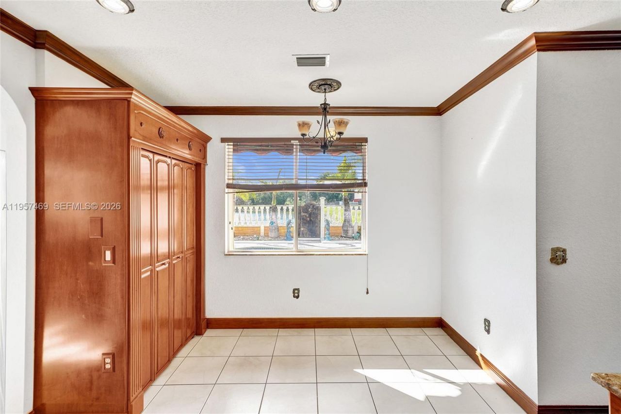 876 SW 155th Ct , Miami, FL 33194 Photo